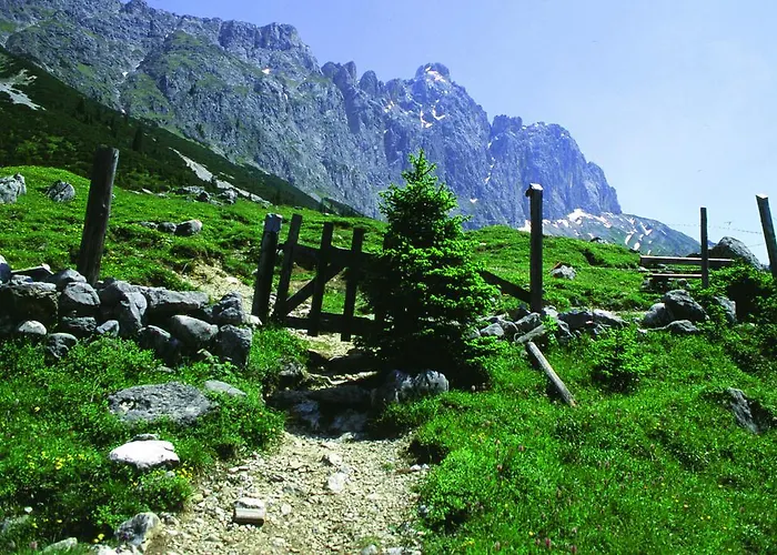 Otel Diana Seefeld in Tirol